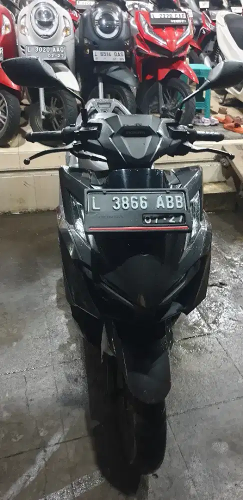 Vario 160 ABS  th 202 istimewa km 17 rb remot 2 pjk 07-2026