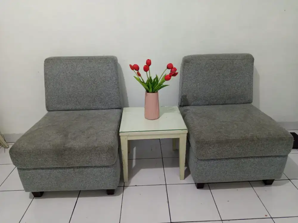 Sofa satu set meja