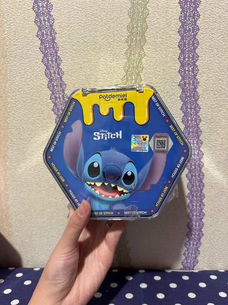 STITCH SURPRISE BOX