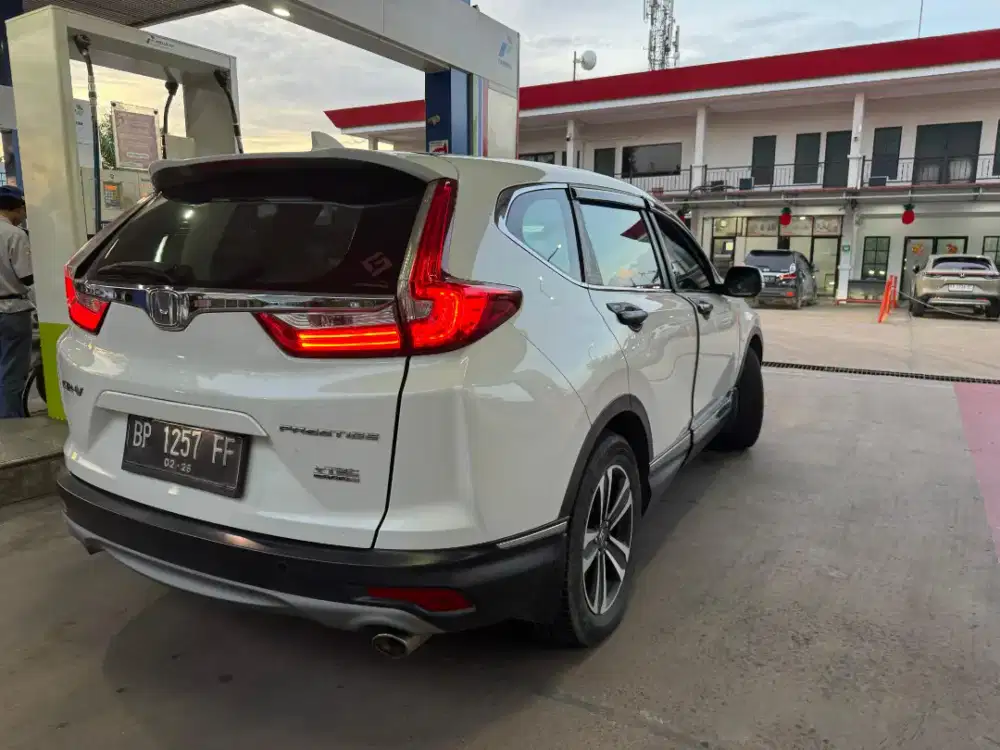 HONDA CRV PRESTIQE TURBO 1500 CC  AUTO   TERIMA PAJAK BARU   PLAT BARU