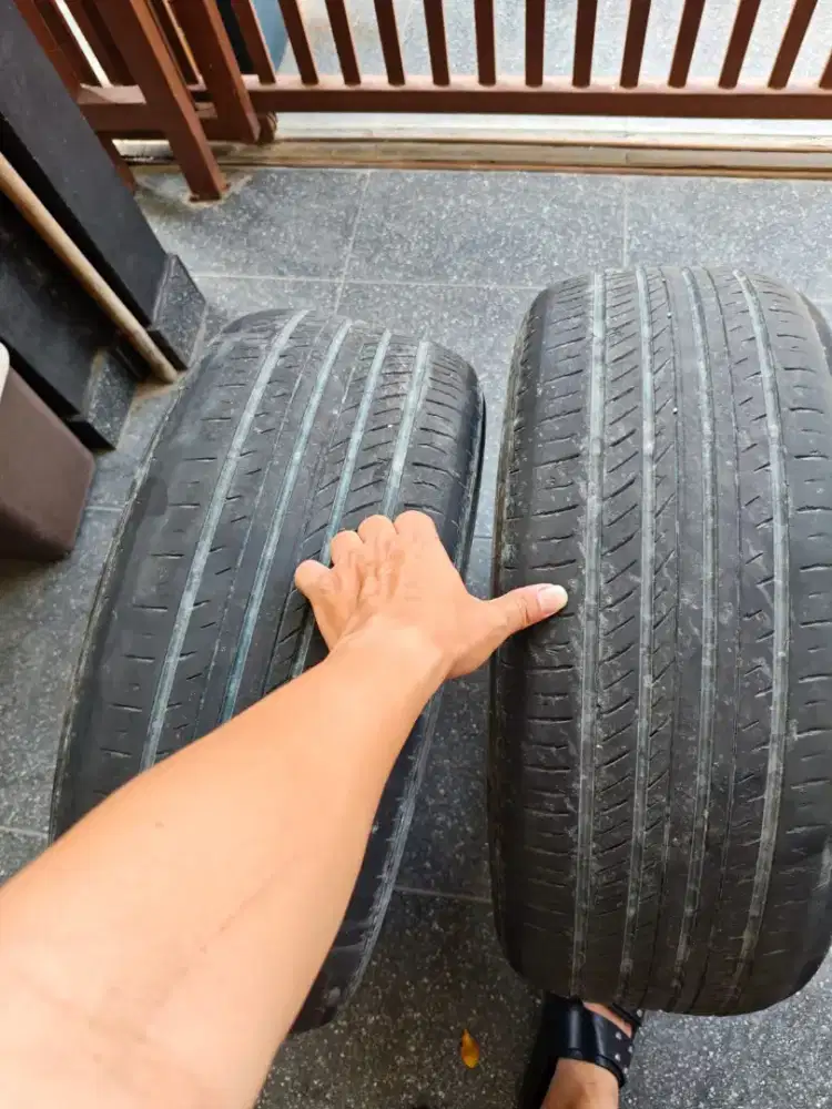 Ban bekas second Ring 18 R18 235/50 2022 ex vellfire tubeless