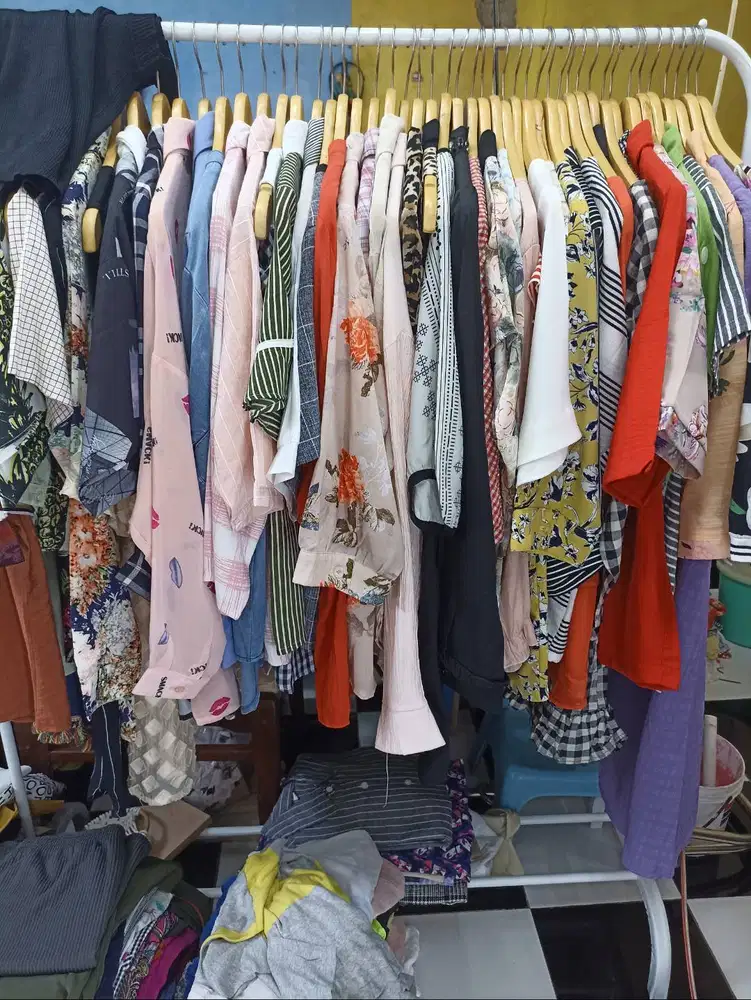 PAKET USAHA KOREAN TOP DAN JAPAN BRAND KNITWEAR