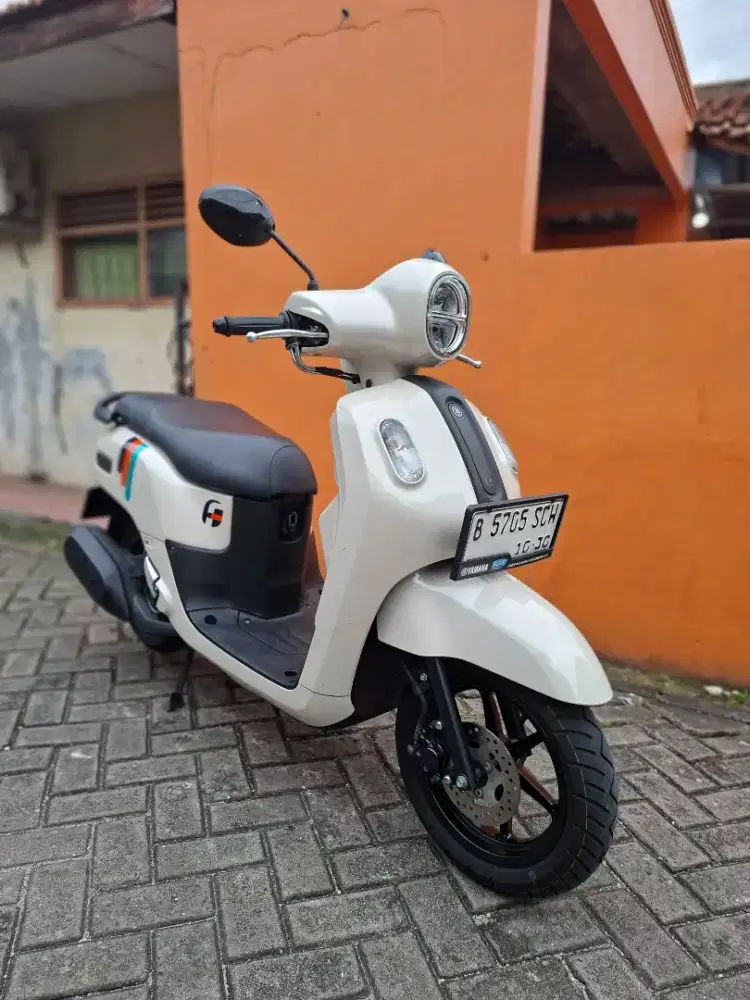 Yamaha Fazzio Keyles 2025 bln 10 Mulus Bergrnsi