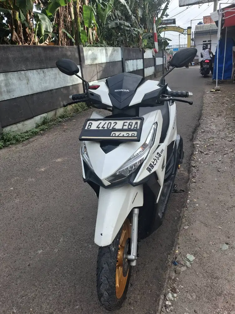 Vario 150 cc led