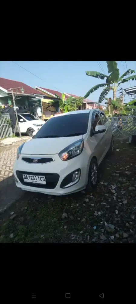 Jual mobil KIA Picanto 2012