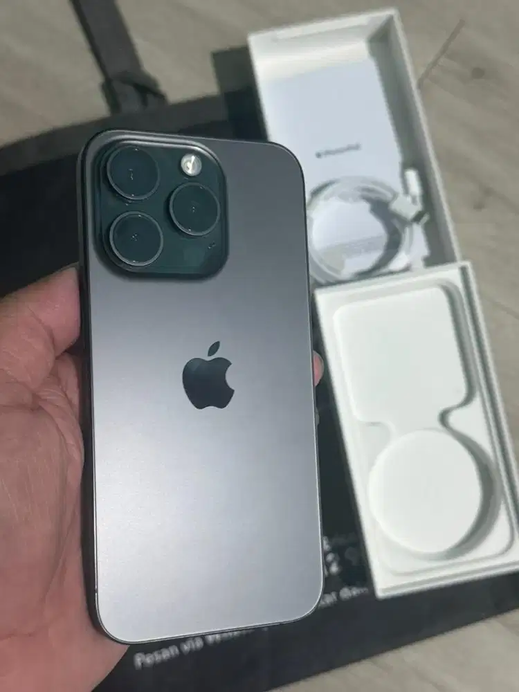 IPHONE 15 pro 128 gb Titanium black