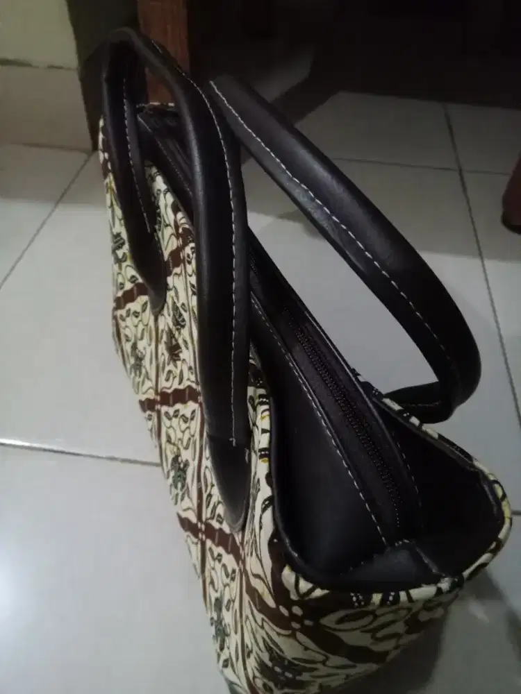 Tas Batik wanita