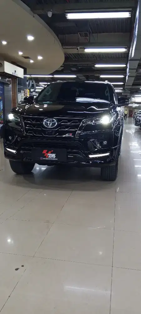 (TDP 70 JUTA) TOYOTA FORTUNER GR 2.8 2022 4X2 AT