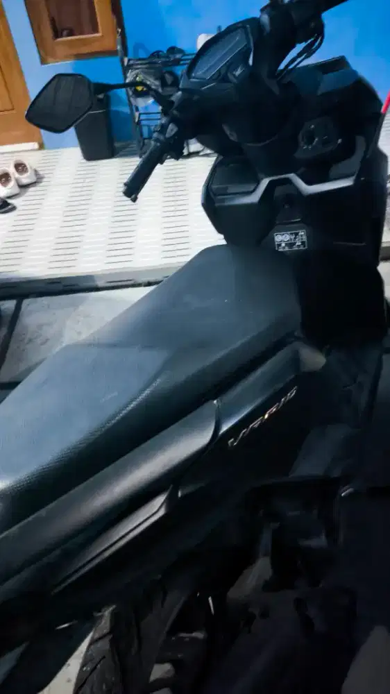 Dijual vario 125 cbs iss pemakaian pertama cewek cuma buat PP kerja