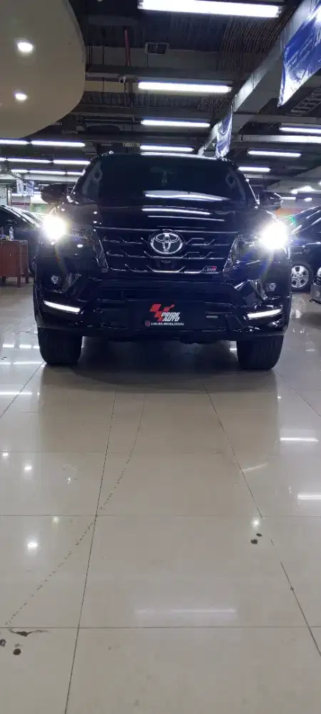 (TDP 70 JUTA) TOYOTA FORTUNER GR 2.8 4X2 2022 AT