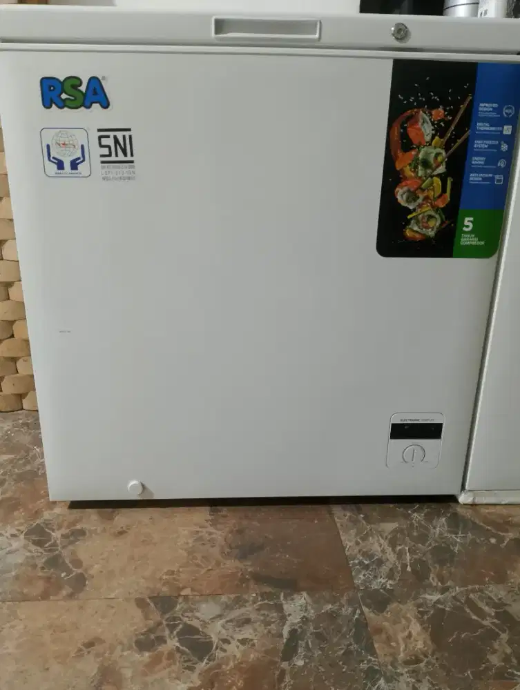 Freezer RSA Bekas