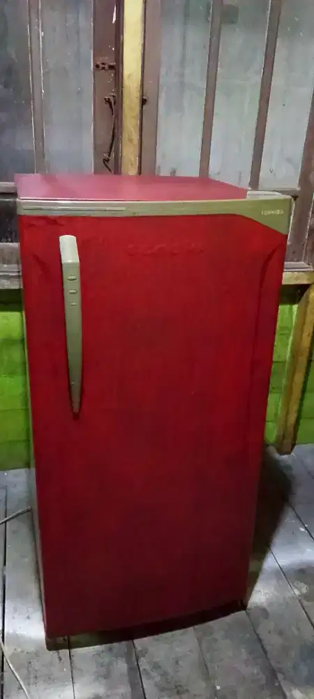 Kulkas 1pintu Tosibha Glacio siap pakai
