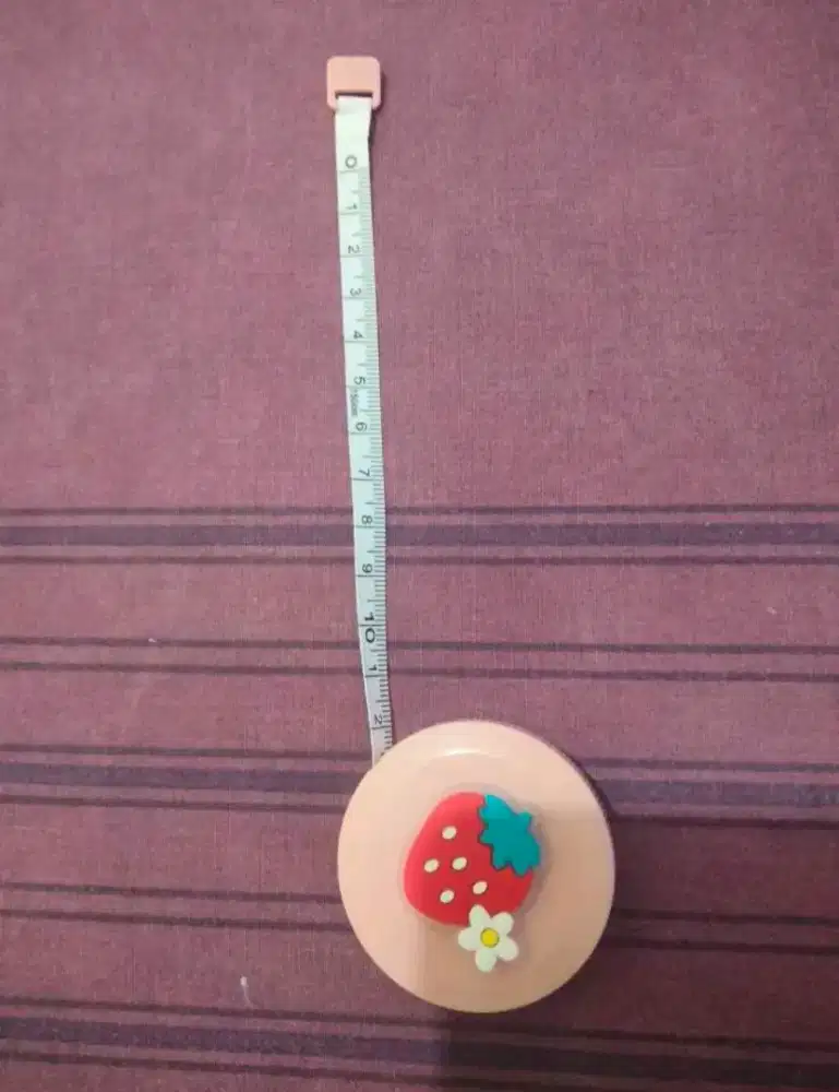 Meteran Baju Kecil Aesthetic