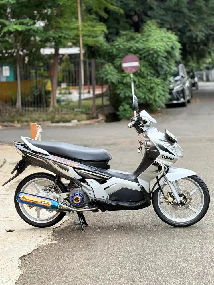 YAMAHA NOUVO Z, THN 2005, MULUS SIAP PAKAI