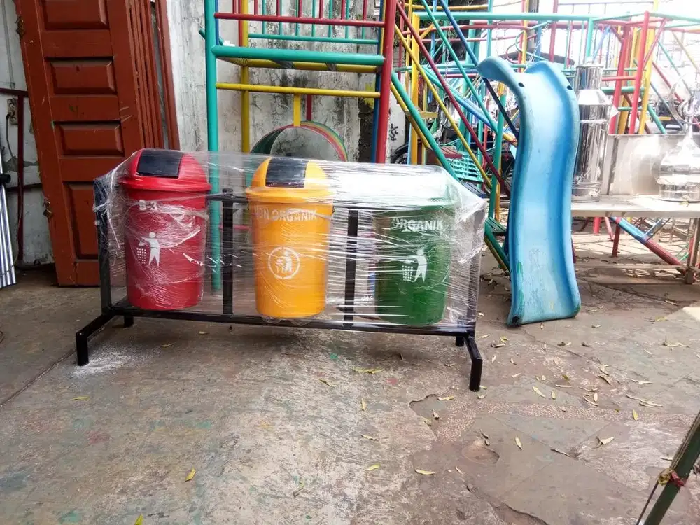 Tong sampah organik dan non organik (bs antr skitr medan)