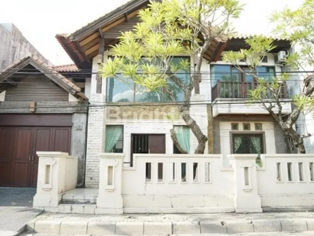 RUMAH DI LINGKUNGAN ELIT IMAM B0NJOL - DEKAT KUTA. HARGA BAGUS LINGKUNGAN ELIT HKCW