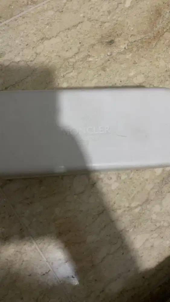 Kacamata Moncler MC011505 model