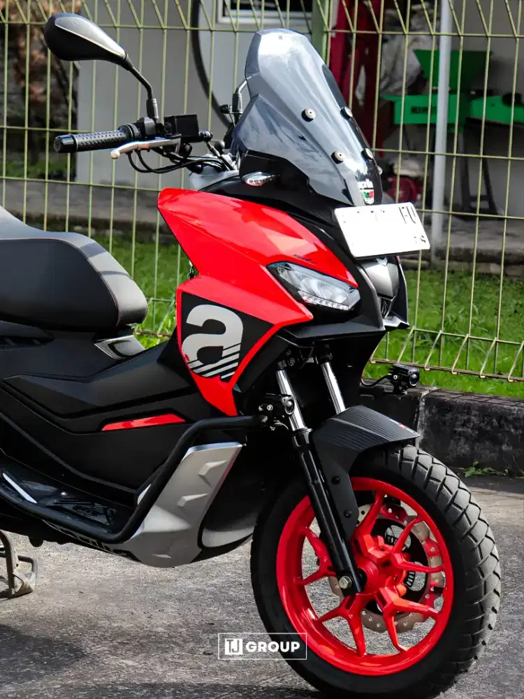 FOR SALE!! Aprilia SR GT 200 2024