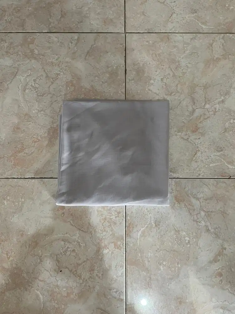 Kerudung Warna Abu Abu