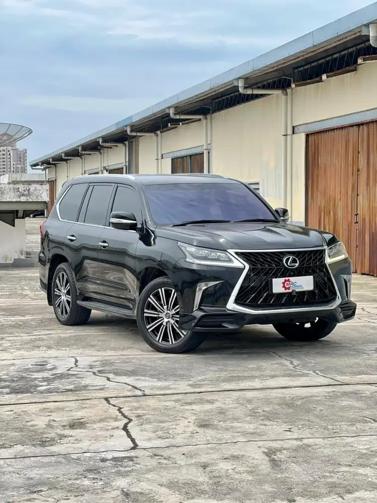 Lexus LX570 Sport 4x4 2019