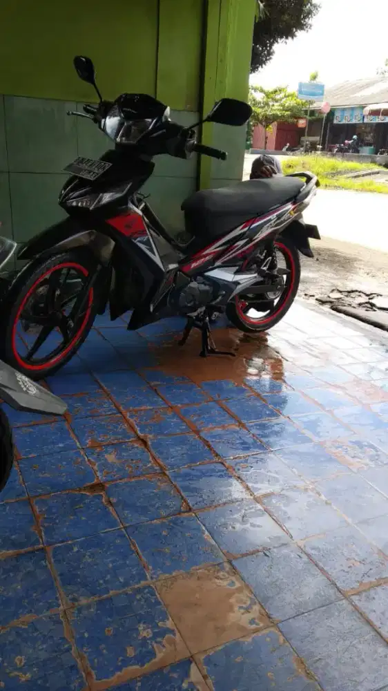 Supra X125 injeksi Th 2015