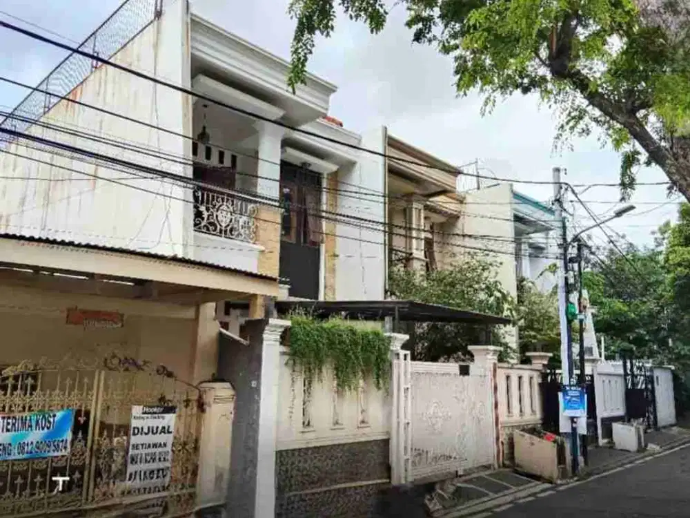 Harga Kompetitif! Rumah 2 Lantai Cempaka Putih LT 150m²