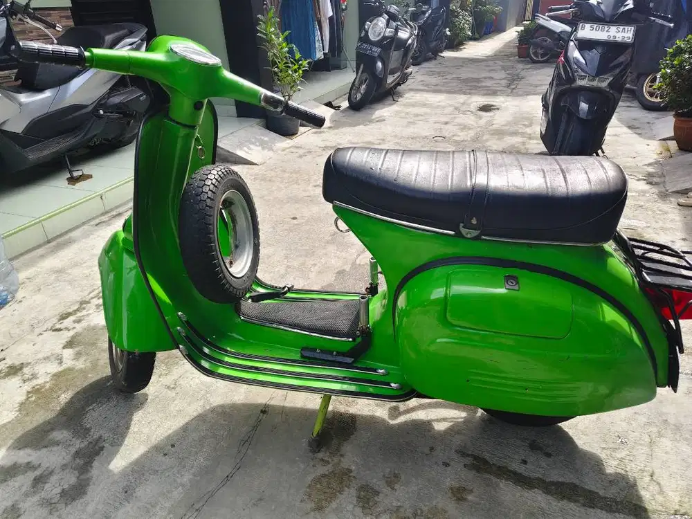 Jual Vespa Super 75