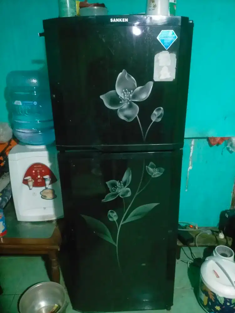 Kulkas Sanken Sanken sk-v230pf bk