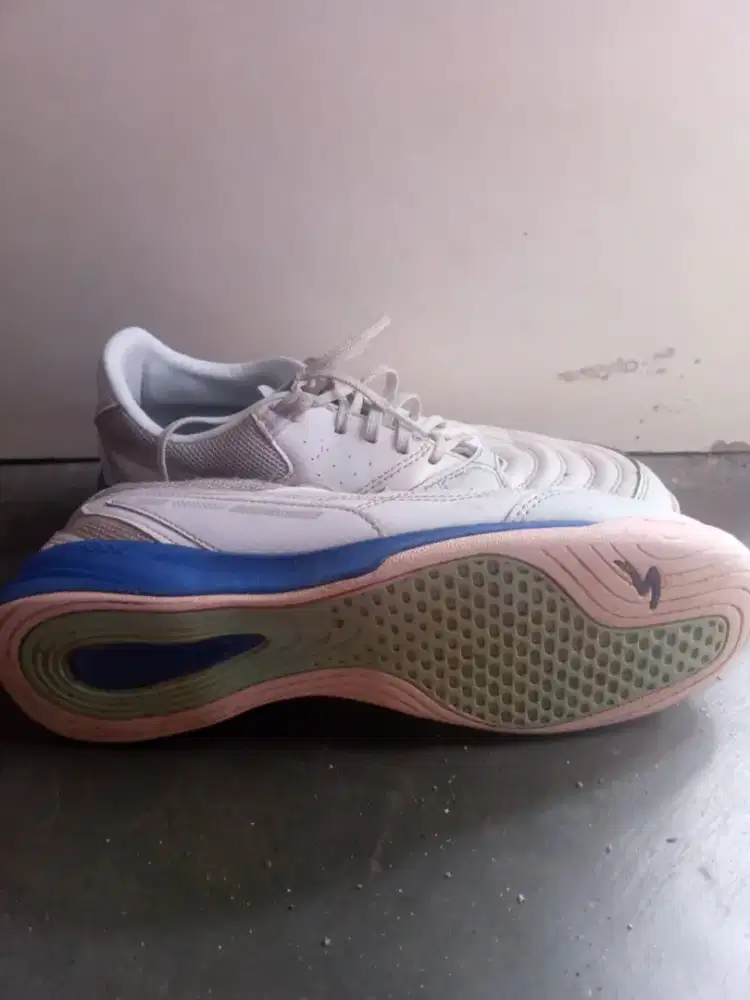 Sepatu futsal specs metasala size 41