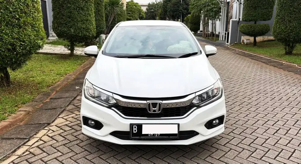2017 HONDA CITY E CVT PUTIH ISTIMEWA HARGA CASH