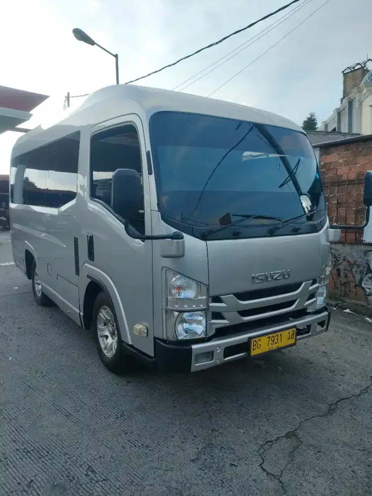Isuzu Elf diesel manual