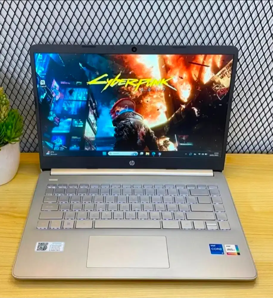 HP Laptop 14s Core i5 Gen 12 Ram 8GB ssd 512GB intel irish grnsi resmi