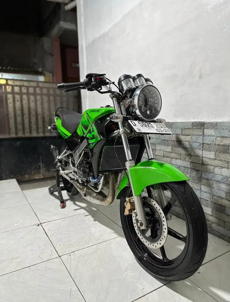 NINJA R 2012 hijau plat D