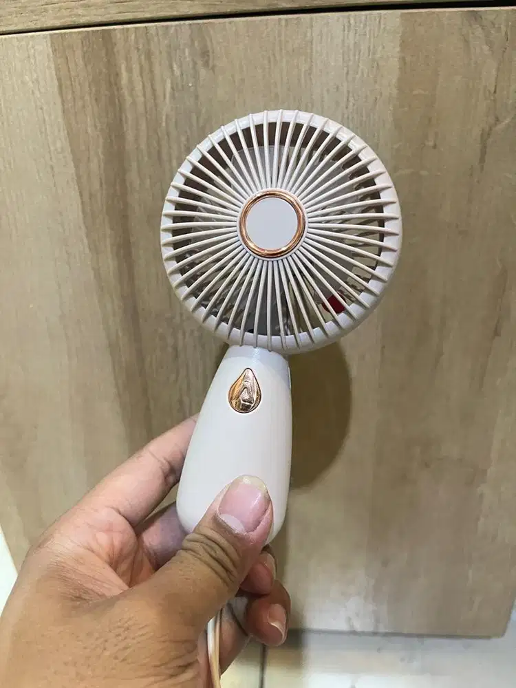 (GRATIS) kipas angin portable bagus