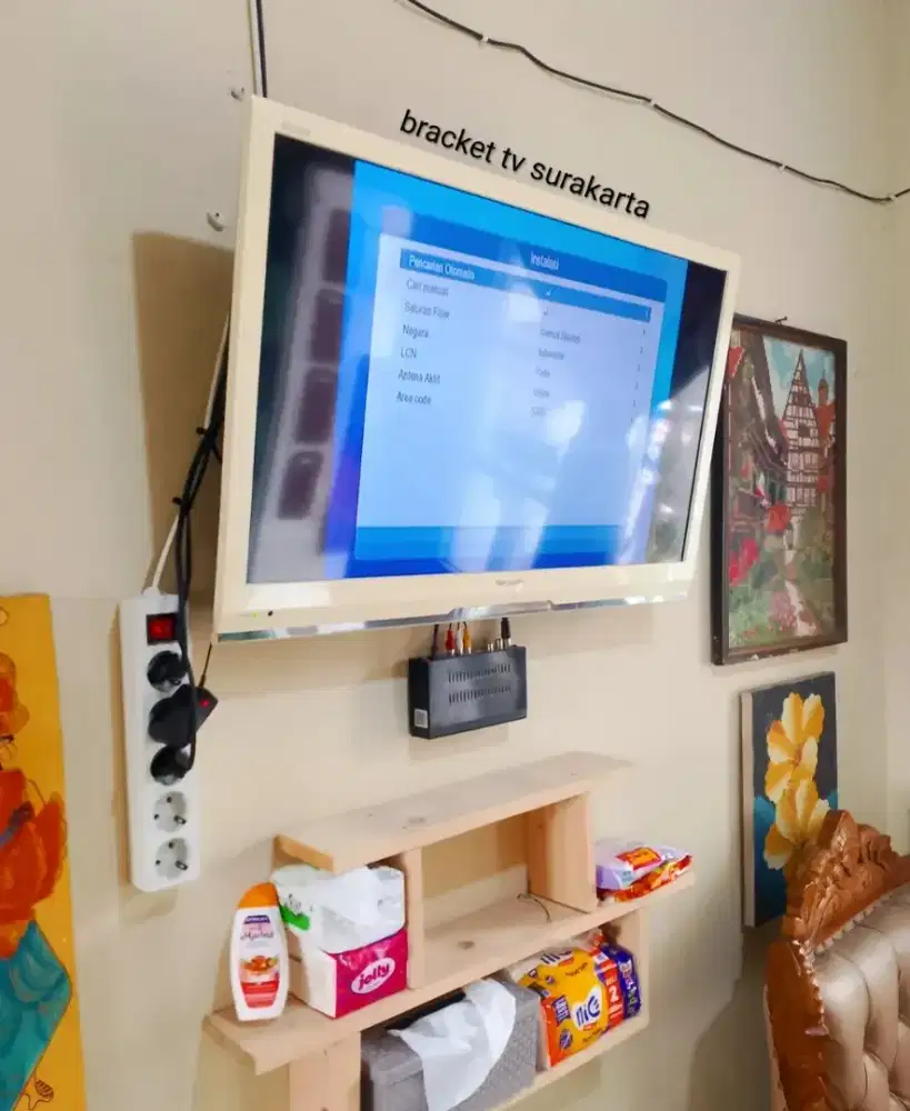Menjual breket tv/bracket tv/briket tv/braket tv/gantungan tv