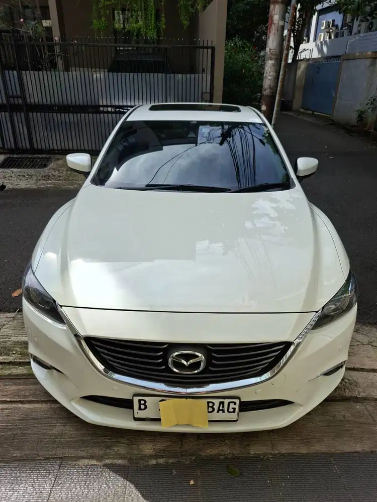 Mazda 6 Skyactiv Putih 2015