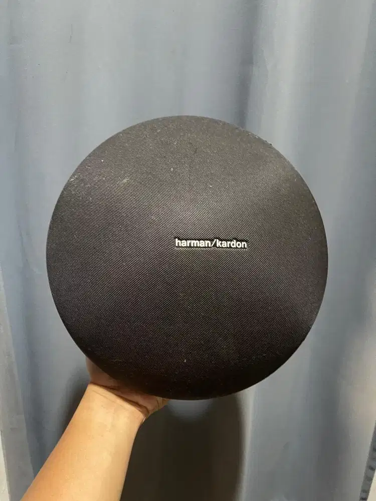 (GRATIS) Speaker portable Harman Kardon