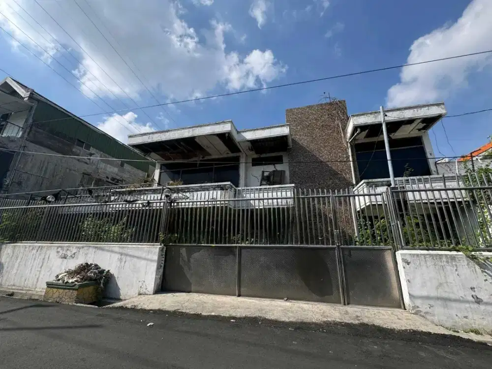 RUMAH KARANG ASEM HITUNG TANAH, BISA UNTUK KOMERSIAL