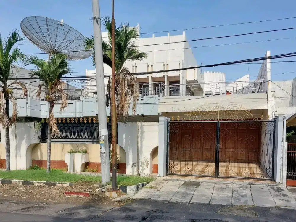RUMAH DHARMAHUSADA INDAH COCOK BUAT USAHA, NOL JALAN RAYA