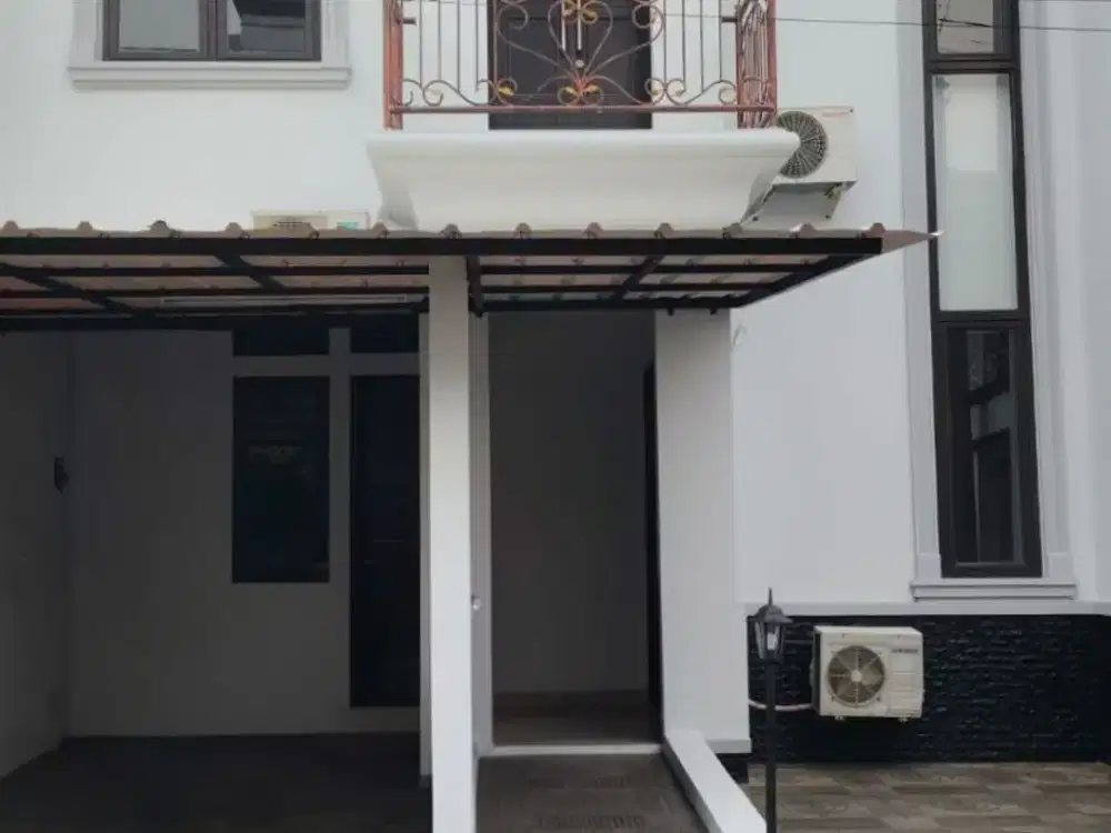 Rumah Townhouse/Cluster bebas banjir di Cipinang Muara, Jakarta Timur
