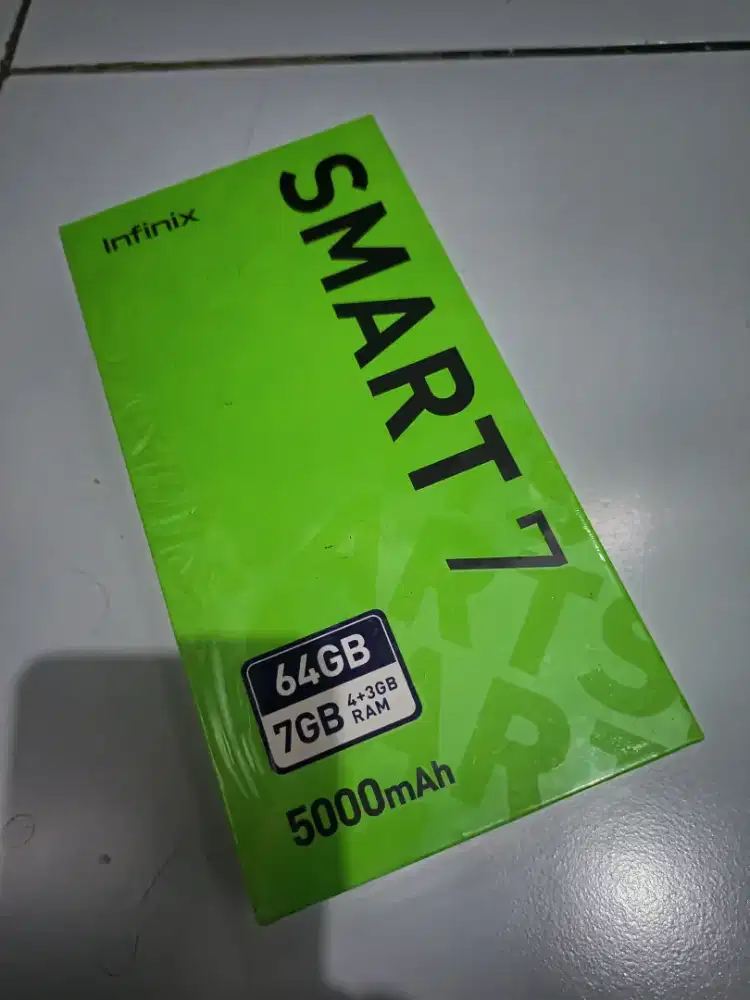 Infinix smart 7 4+3/64gb