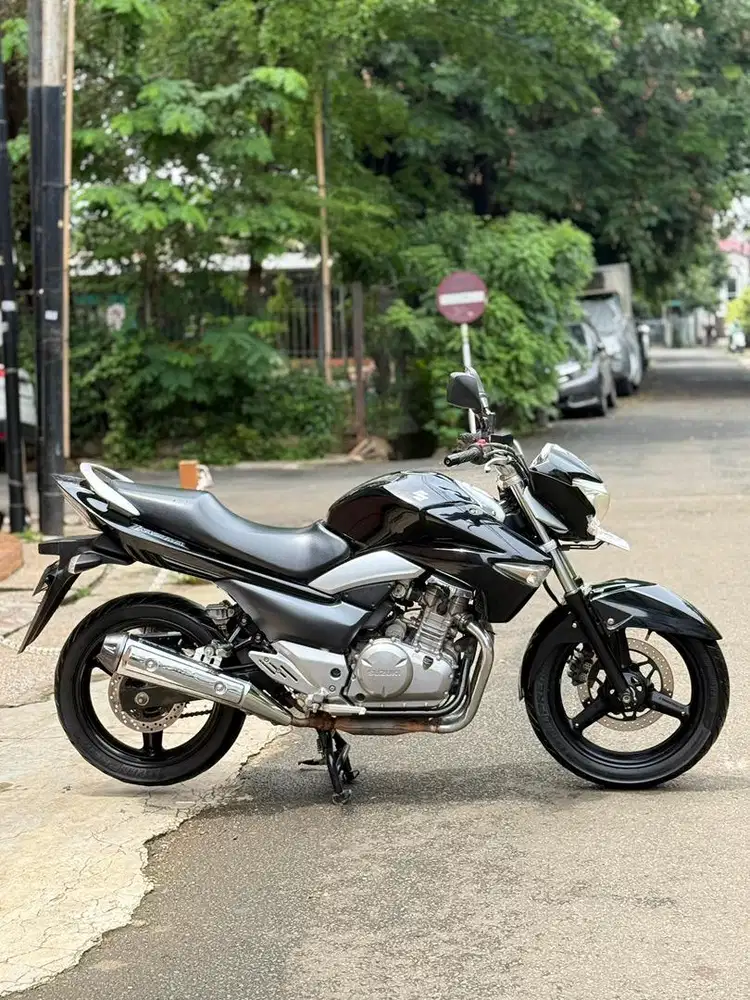 SUZUKI INAZUMA 250CC,  THN 2013 MOTOR LANGKA SIAP PAKAI