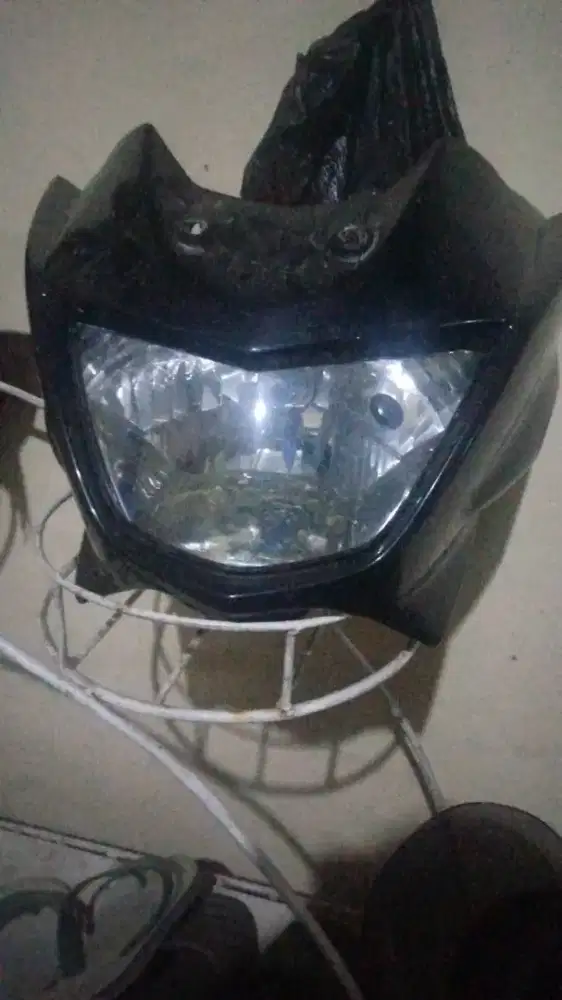 Lampu depan ninja r barong 2012 original copotan asli (sesuai foto)