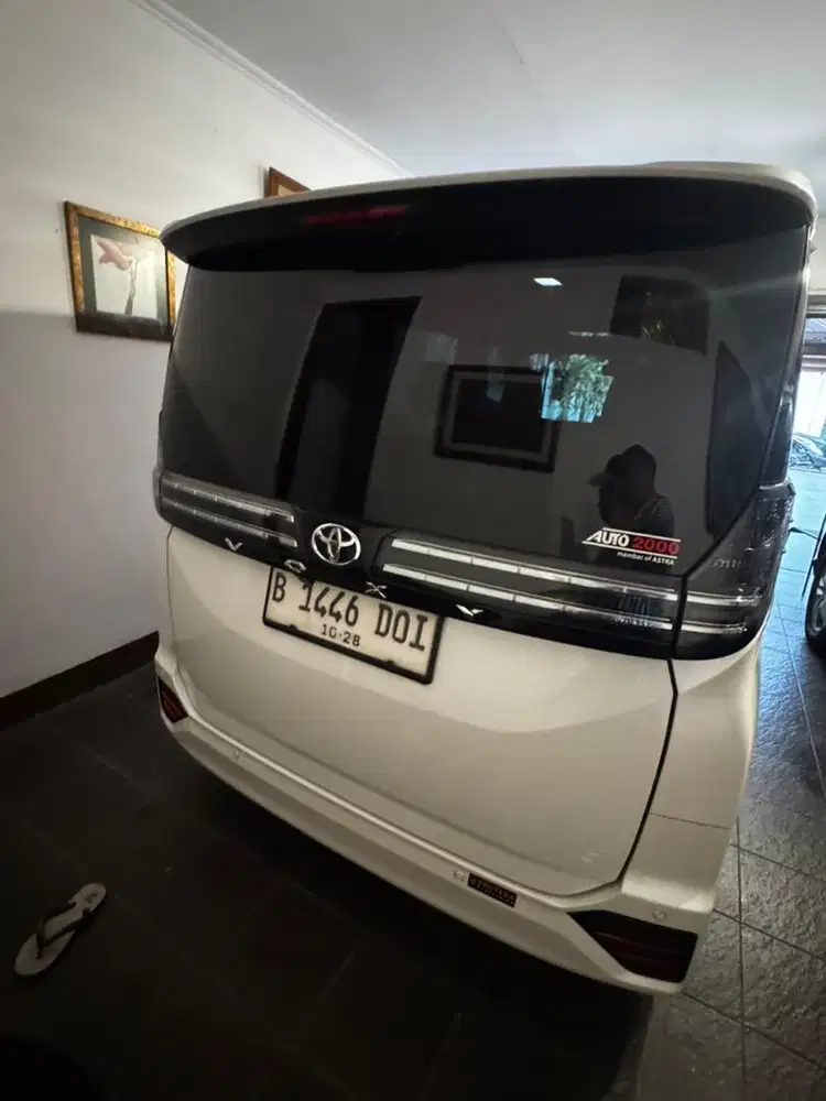 Toyota New Voxy 2023