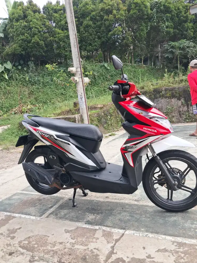 Honda beat eco 2017