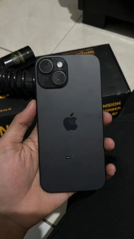 Iphone 15 128gb ibox garansi on