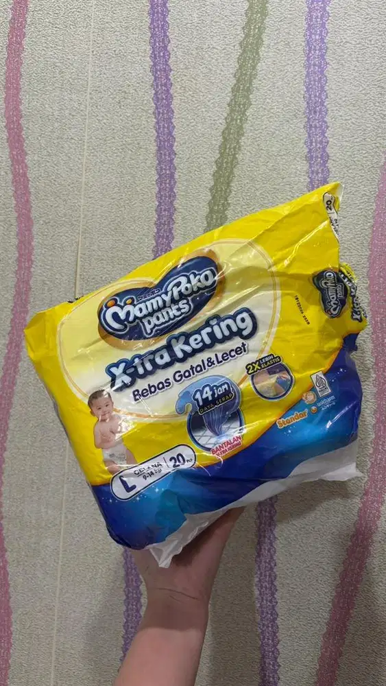 PAMPERS MAMYPOKO CELANA