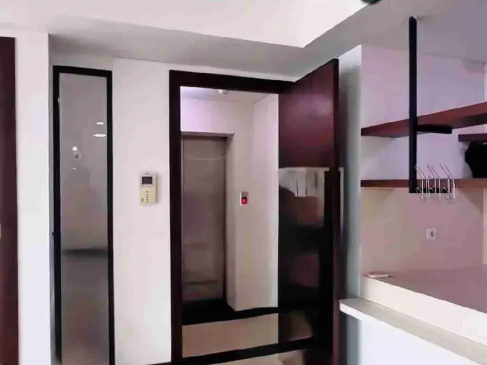 DI JUAL CEPAT APARTEMENT ST MORITZ PURI, JAKARTA SELATAN