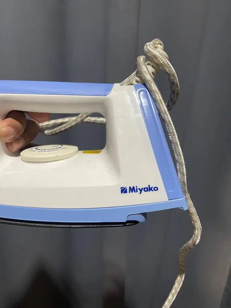 (GRATIS) Setrika miyako normal