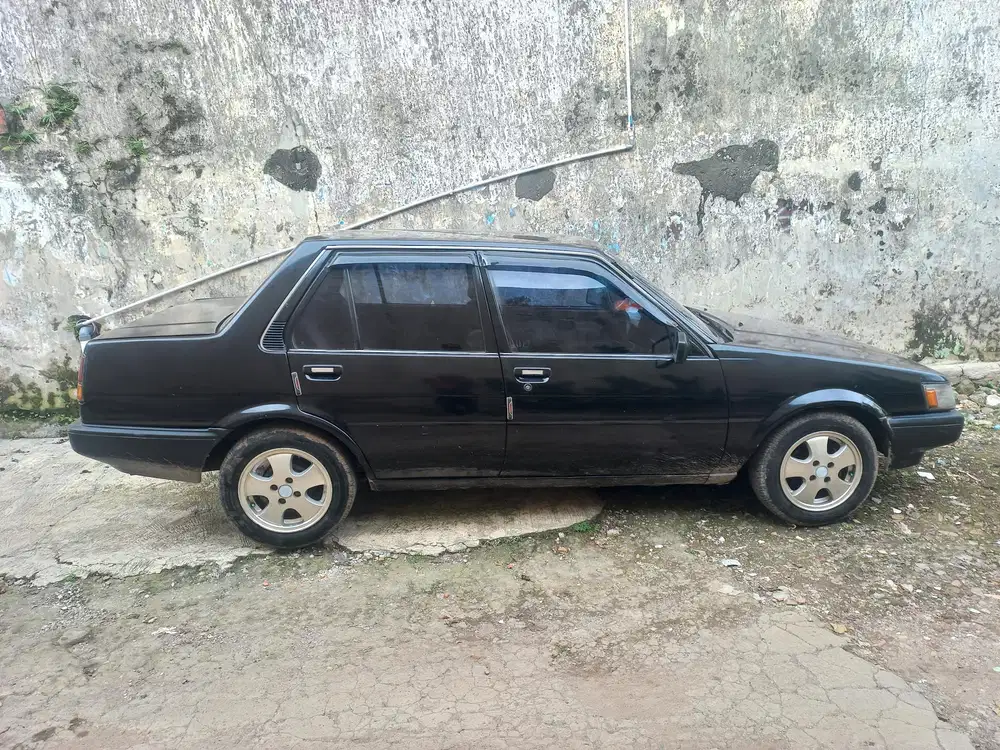 Toyota Corolla 1987 Bensin